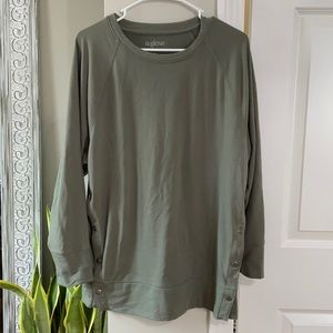 Maternity long sleeved pullover tunic